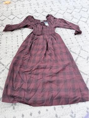 New with tags Universal Thread midi dress